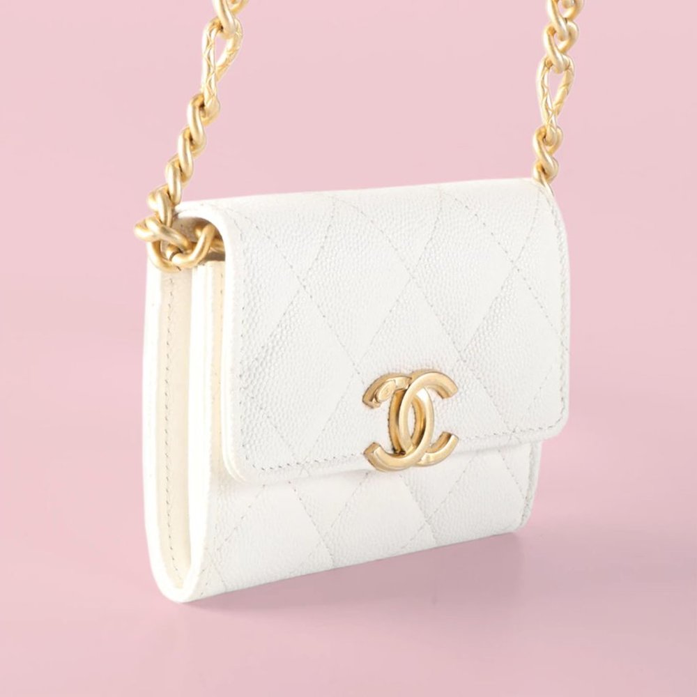 Chanel Plate Logo CC Flap Card Holder on Chain Quilted Caviar Mini - Picture 2 of 11